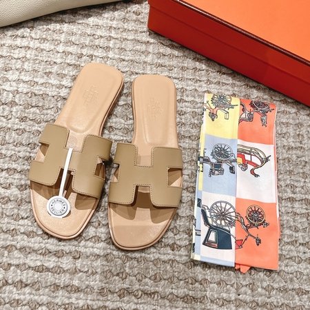 Hermes Oran sandals