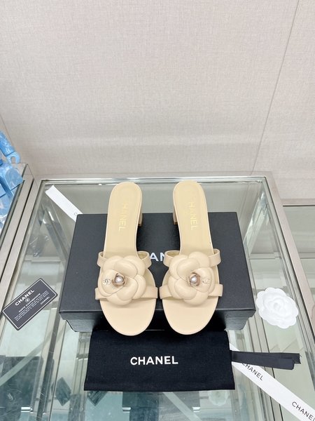 Chanel Sheepskin lined sandals
