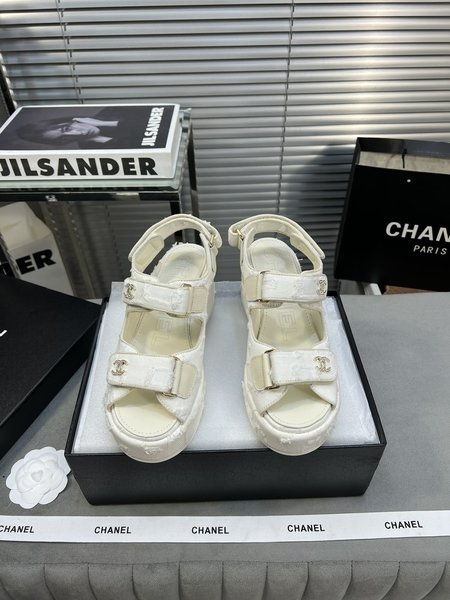 Chanel Classic beach sandals with thick soles