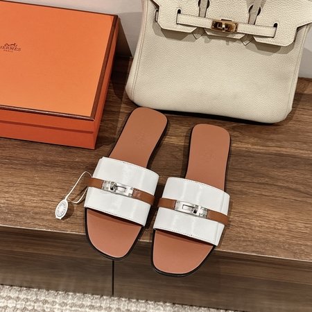 Hermes Giulia sandals series