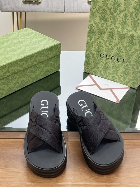 Gucci Cross strap slippers thick sole platform beach sandals