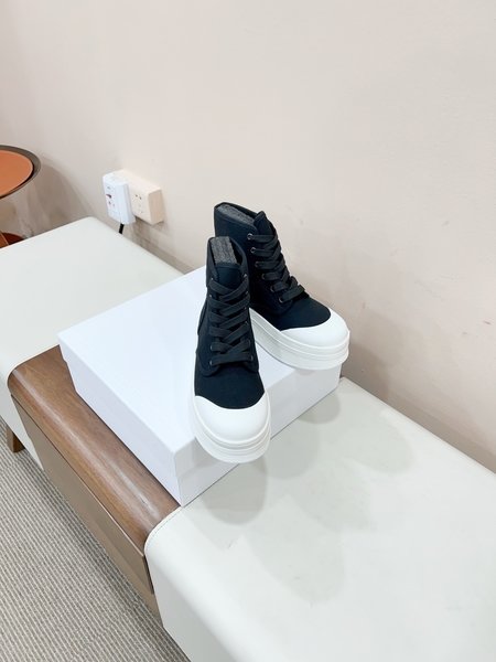 Celine Arc de Triomphe thick sole High Top canvas shoes