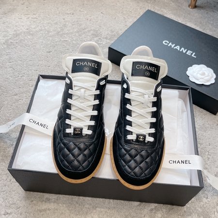 Chanel Lambskin diamond pattern casual sneakers