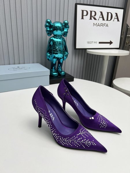 Prada The latest long boots, sandals, women s shoes, thin heels, empty backs, thick heels series