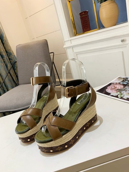 Louis Vuitton Platform sandals