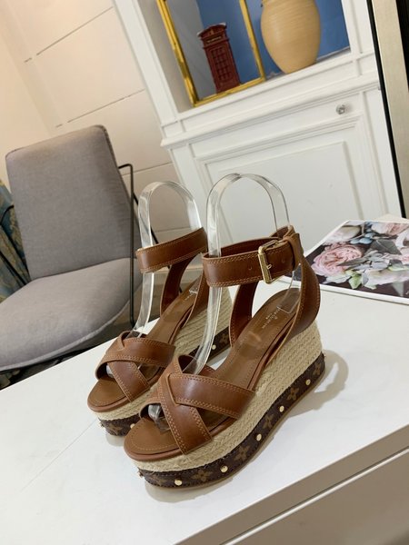 Louis Vuitton Platform sandals