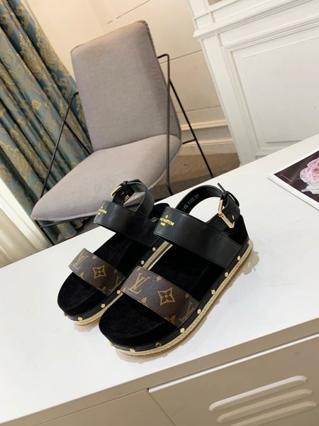 Louis Vuitton Platform sandals