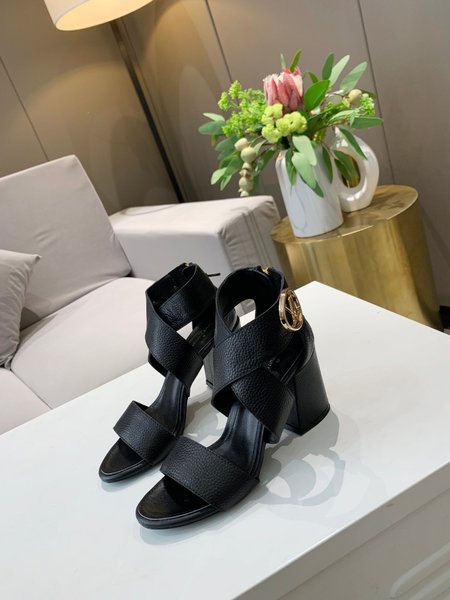 Louis Vuitton Logo double leather buckle sandals