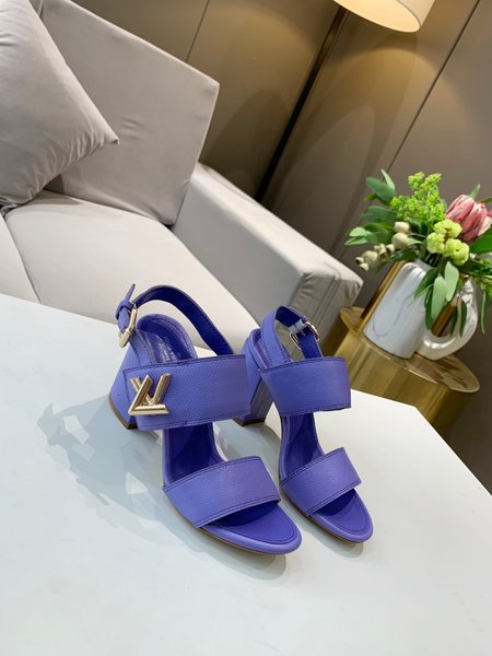 Louis Vuitton Logo double leather buckle sandals