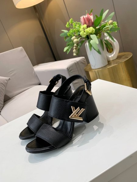Louis Vuitton Logo double leather buckle sandals