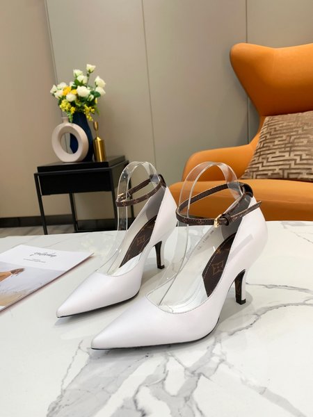 Louis Vuitton High heels two-color stitching