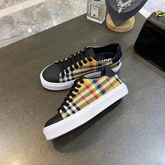 Burberry Vintage Plaid Leather Casual Sneakers