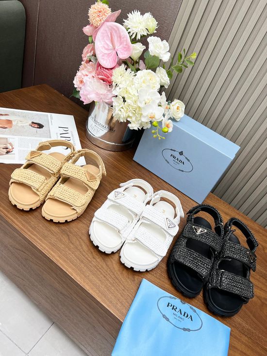 Prada Classic Casual Comfortable Daily Footwear