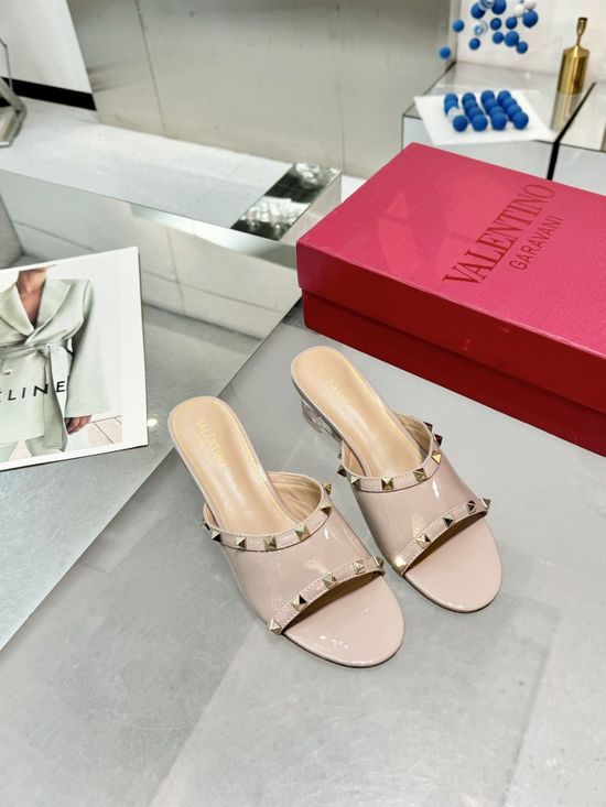 Christian Louboutine Stylish Clear Heel Leather Pumps