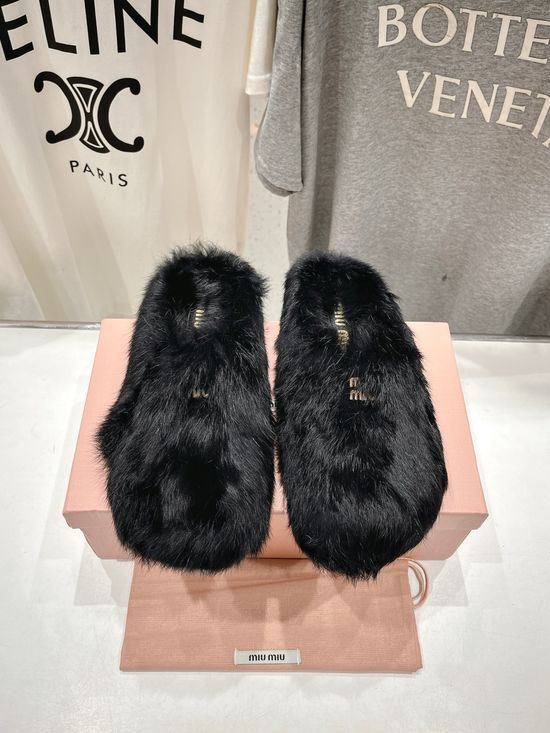 Miu Miu Real Rabbit Fur Lined Warm Cozy Slip On Slippers