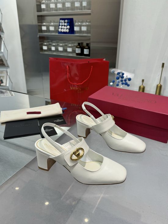 Valentino V-Buckle Slingback Leather Heels Elegant Classic Shoes