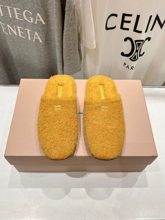 Miu Miu Fuzzy Half Pack Flat Home Slippers Soft Comfortable