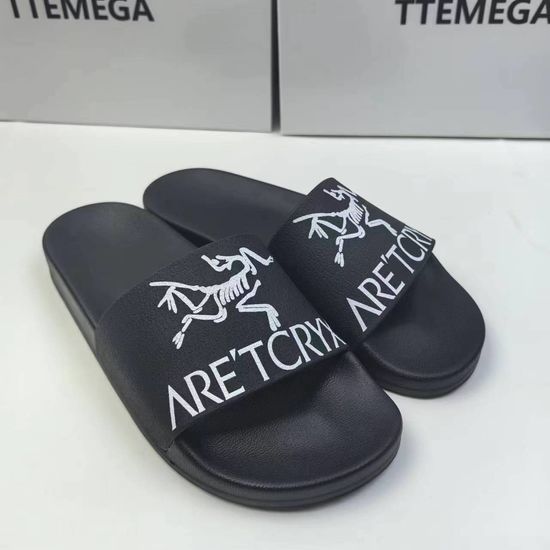 TTEMEGA Comfortable Slip-On Casual Mules for Daily Wear