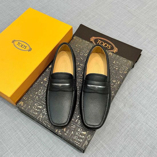 Tods Grain Leather Casual Loafers Black