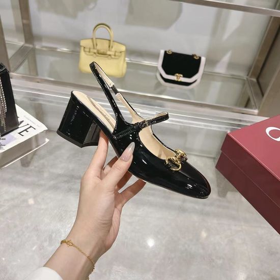 Gucci Classic Patent Leather Pumps with Metal Buckle