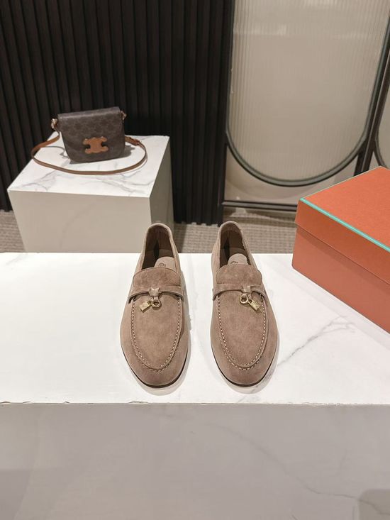 Loro Piana Classic Tassel Suede Loafers Comfortable Minimalist Daily Shoes