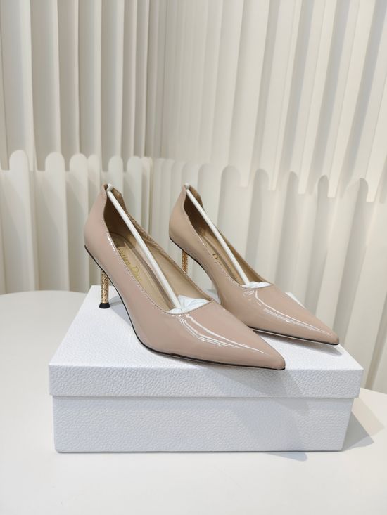 Christian Dior Pointed Toe Pumps With Unique Metallic Heel