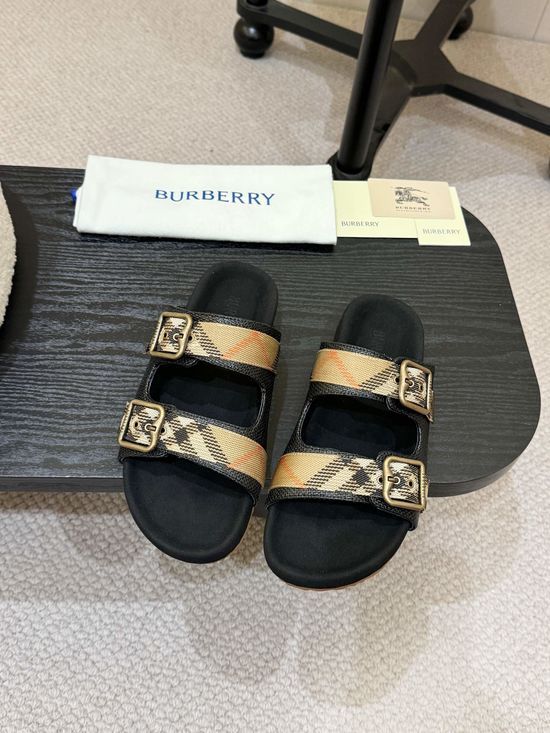 Burberry Woven Leather Adjustable Buckle Slides Comfortable Wear