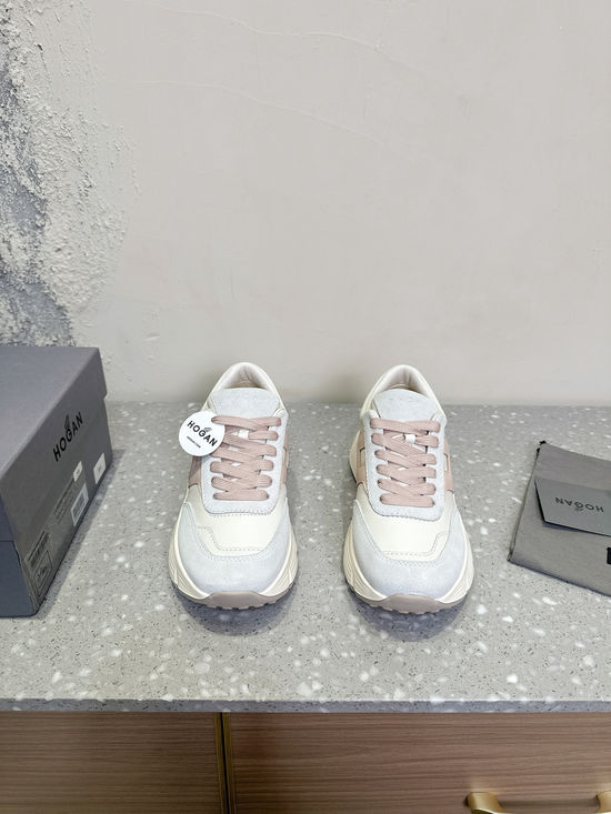 Hogan Vintage Style Thick Sole Casual Leather Sneakers