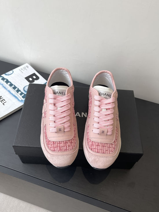 Chanel Panda Color Casual Sneakers Cashmere Upper Sheepskin Lining
