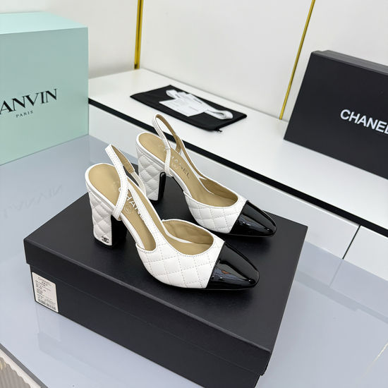 Chanel Elegant Slingback Two-tone Premium Leather Sole Flat Shoes