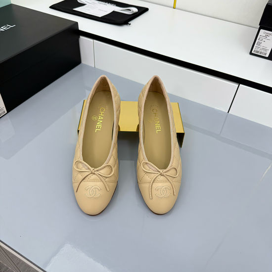Chanel Classic Soft Leather Lined Flat Ballet Comfortable Daily Shoes