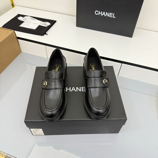 Chanel Patent Leather Chunky Heel Platform Loafers