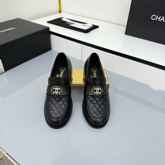 Chanel Patent Leather Platform Loafers With Thick Heel