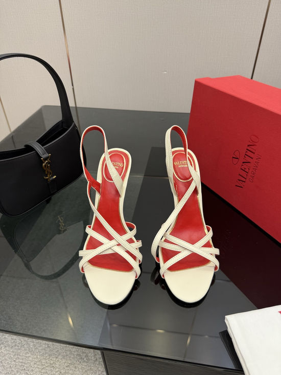 Valentino Stylish Classic Sandals Soft Upper Leg Lengthening