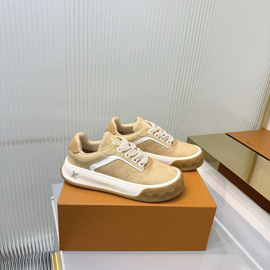 Louis Vuitton Luxury Walking Shoes with Air Cushion Sole