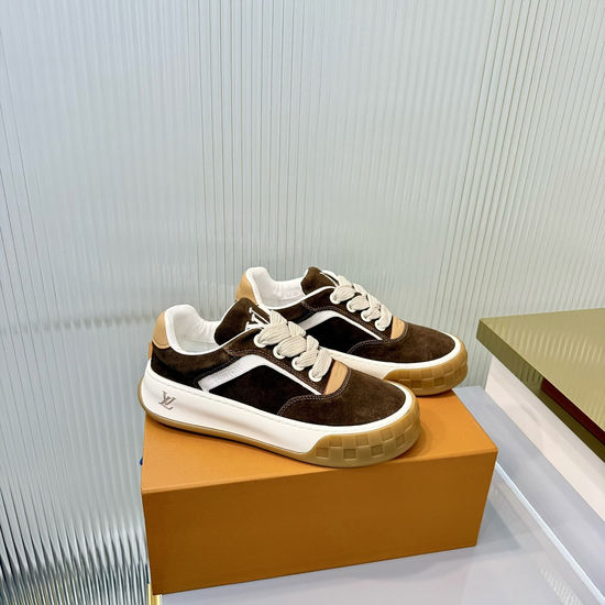 Louis Vuitton Luxury Walking Shoes with Air Cushion Sole