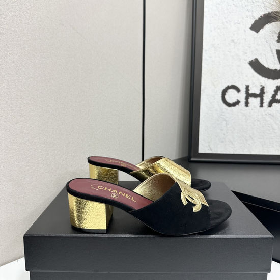 Chanel Premium Leather Casual Shoes with Exquisite Hardware Buckles