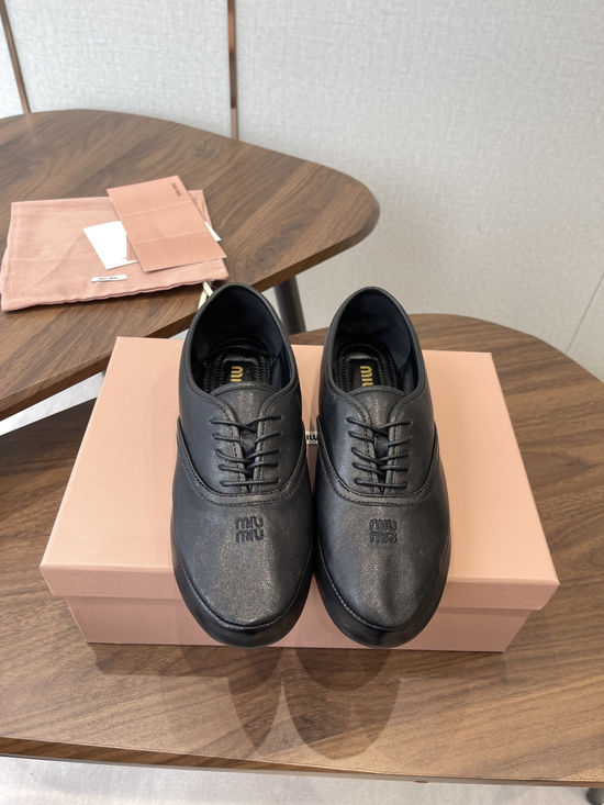 Miu Miu Vintage Lace-up Leather Loafers Comfortable Casual Footwear