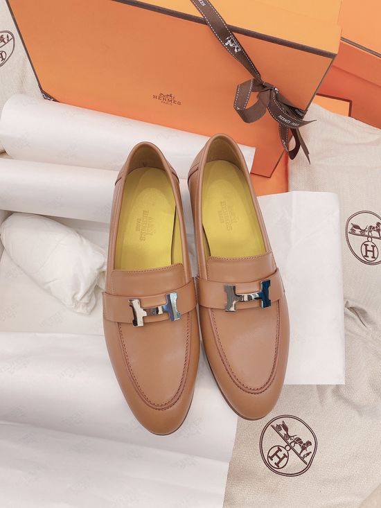Hermes Goatskin Buckle Loafers Soft Lining Non-slip Sole