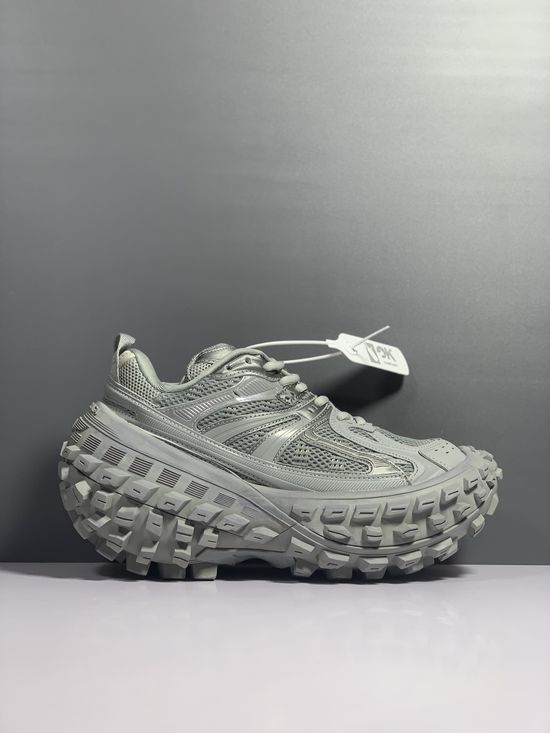 Balenciaga Thick Sole Casual Sports Sneakers with Tire Pattern Outsole