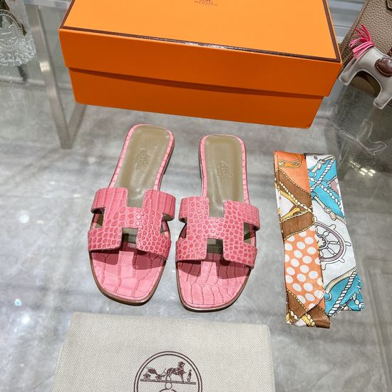 Hermes Exotic Crocodile Pattern Casual Slide Sandals