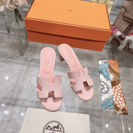 Hermes Block Heel Calfskin Slides Comfortable Elegant Casual Footwear