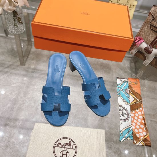 Hermes Block Heel Calfskin Slides Comfortable Elegant Casual Footwear