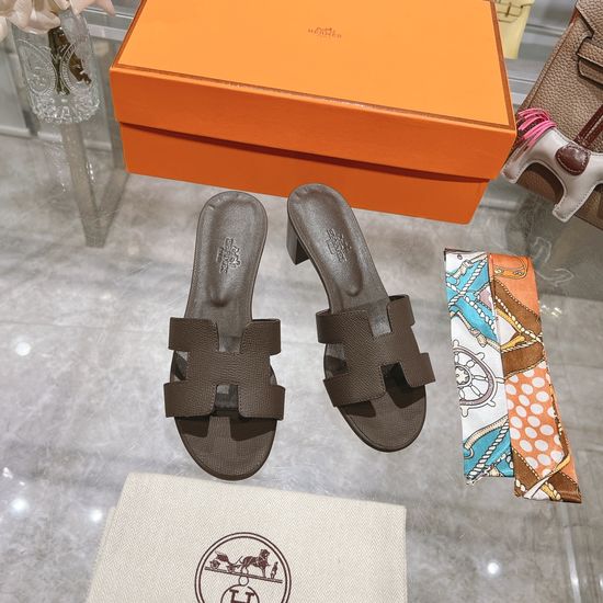Hermes Block Heel Calfskin Slides Comfortable Elegant Casual Footwear