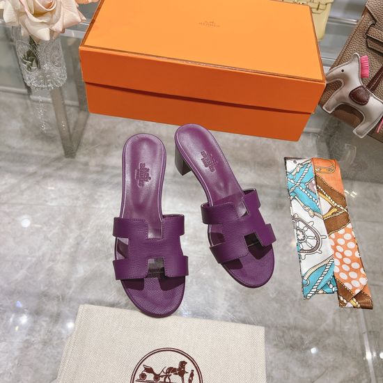 Hermes Block Heel Calfskin Slides Comfortable Elegant Casual Footwear