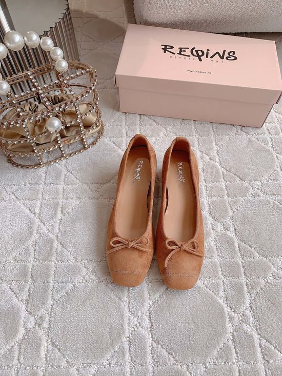 Reqins Low Heel Leather Ballet Shoes Soft Sole Comfortable Daily Footwear