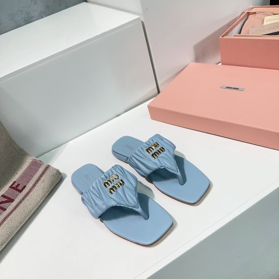 Miu Miu Quilted Lambskin Thong Flat Casual Sandals