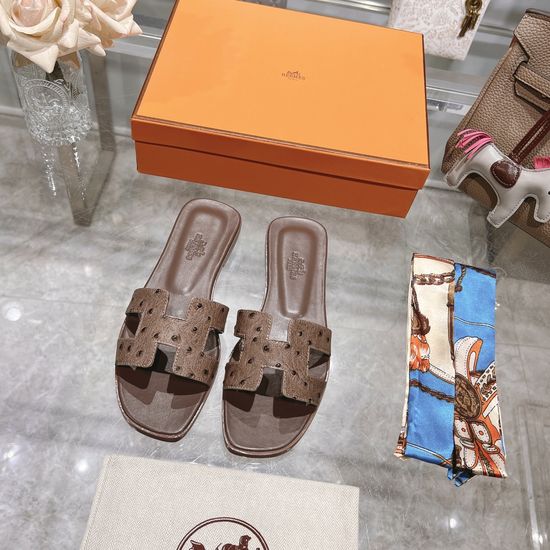 Hermes Flat Ostrich Leather Slides Soft Comfortable Casual Footwear