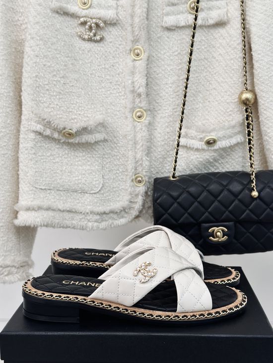 Chanel Block Heel Chain Decor Slip On Sandals