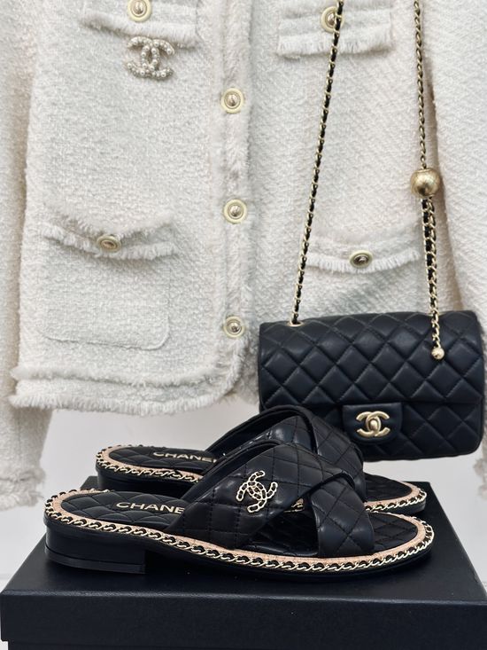 Chanel Block Heel Chain Decor Slip On Sandals